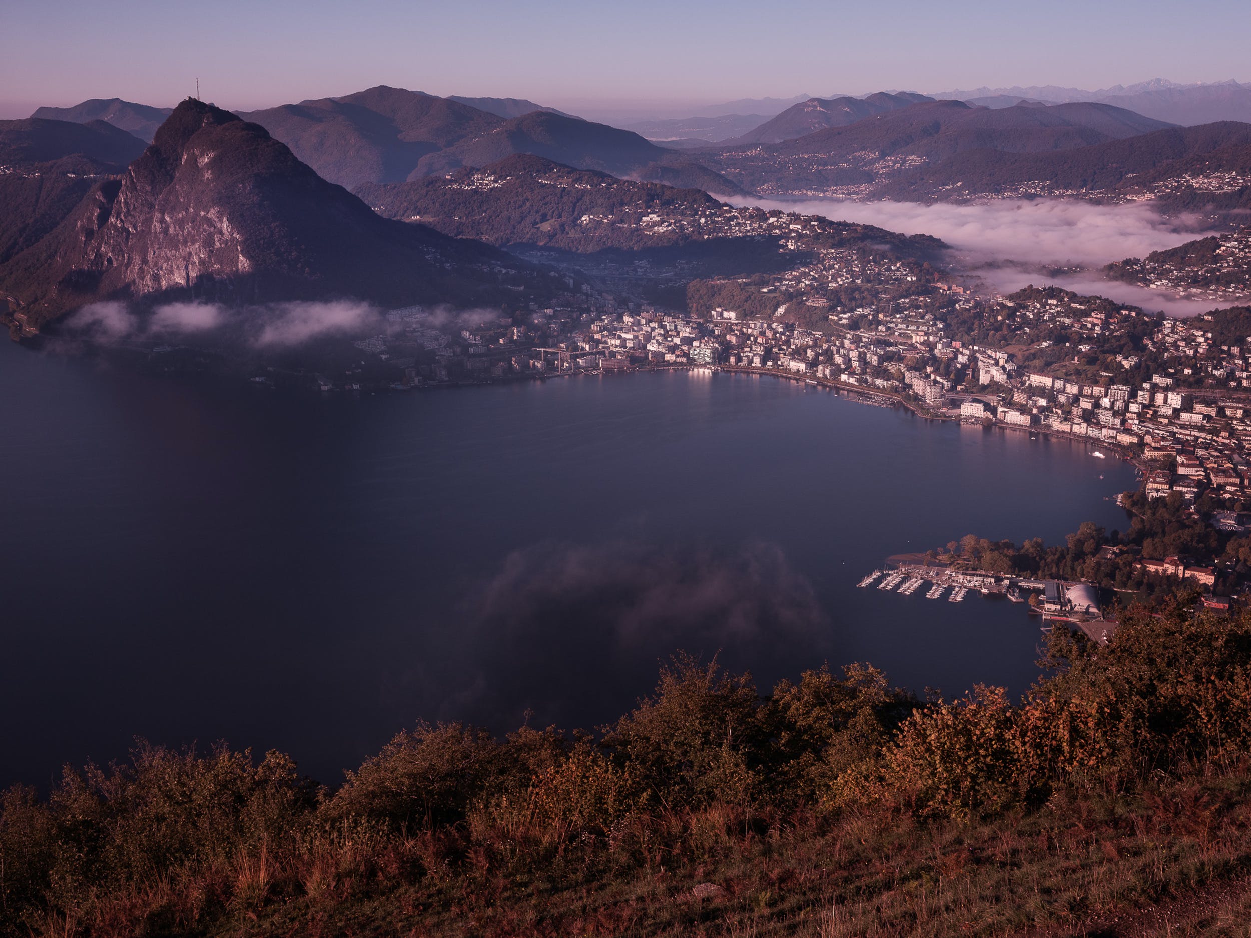 https://summerschoolticino.ch/conferenza-lugano-citta-di-paesi-e-di-quartieri-copia