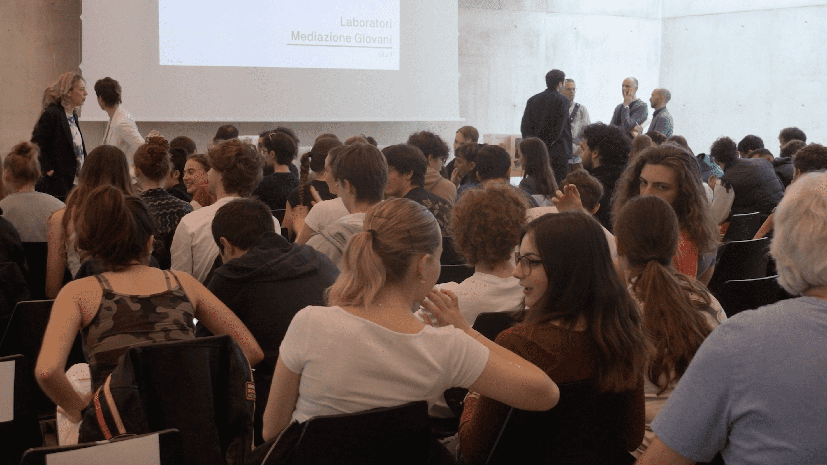 https://summerschoolticino.ch/la-lugano-del-futuro-per-i-le-liceali-sui-media